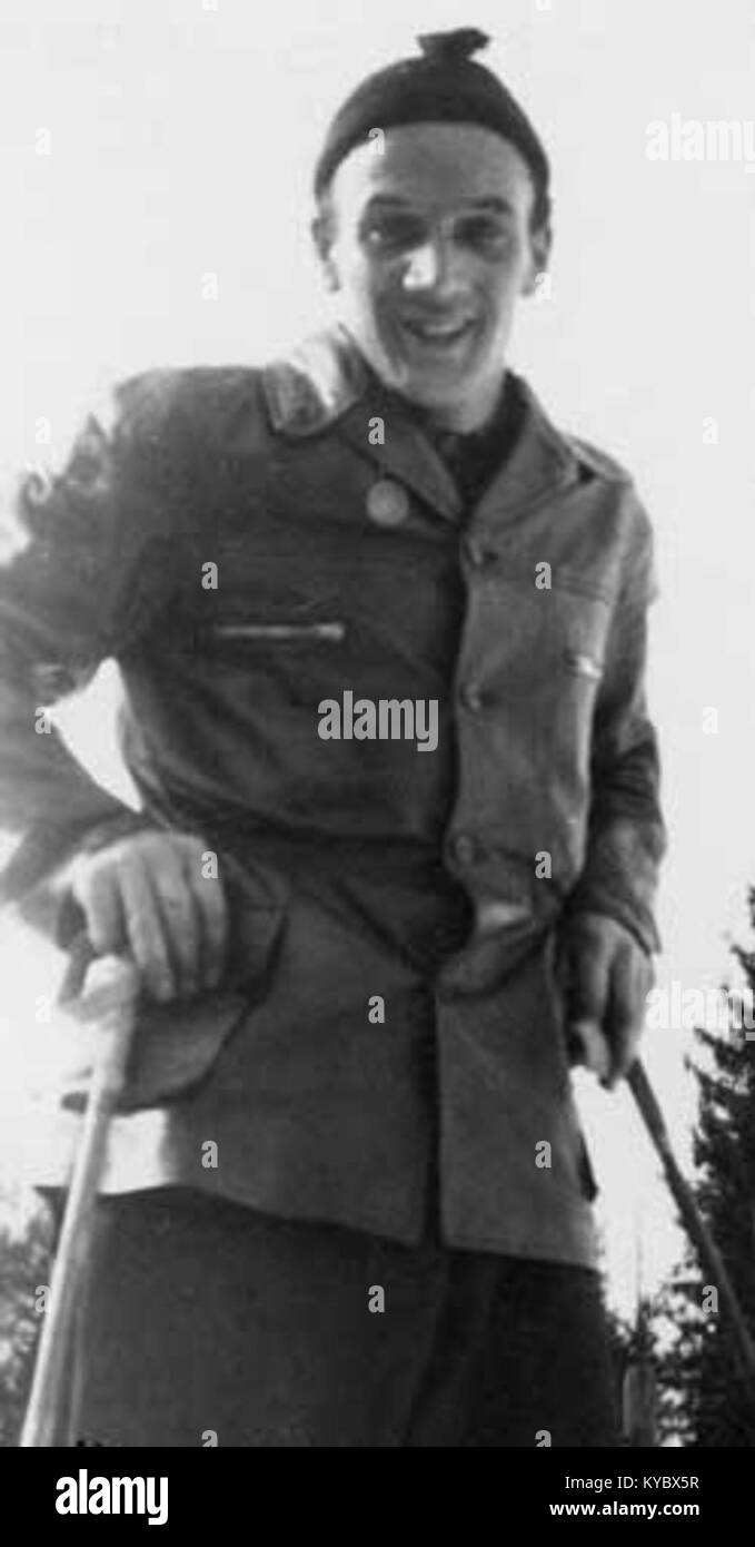 Ein Porträt von Nils Täpp, einem schwedischen Skilangläufer, der für seine Leistungen bei Skilanglaufwettbewerben in der Mitte des 20. Jahrhunderts bekannt ist. Stockfoto