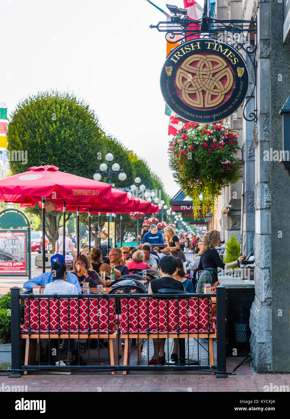Outdoor Restaurant in der Innenstadt von Victoria Kanada Stockfoto