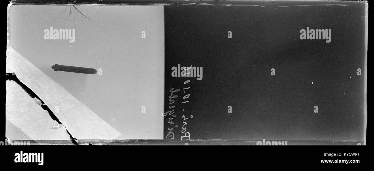 Dieses Bild zeigt eine 1916 Luftschifftechnologie aus dem frühen 20. Jahrhundert, die während des Ersten Weltkriegs für Aufklärung und Transport eingesetzt wurde Stockfoto