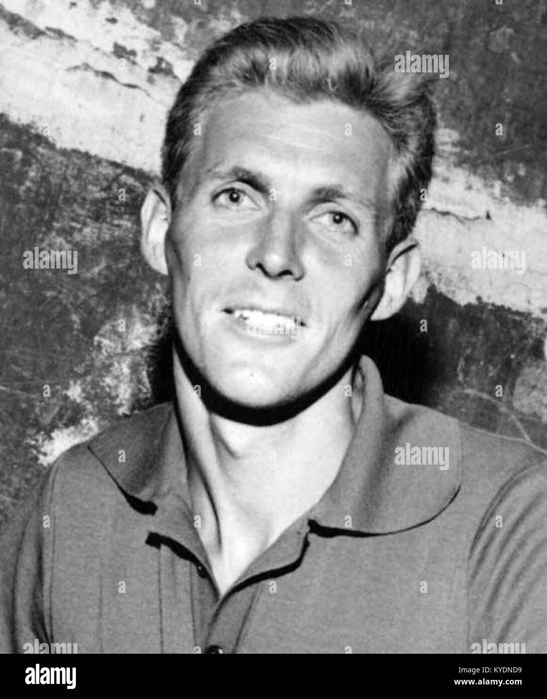 Sven-Olov Sjödelius (1933–2018) war ein schwedischer Sprint-Kanu, der 1960 und 1964 zwei Olympia-Goldmedaillen beim K-2 1000-Meter-Rennen gewann und Schweden bei internationalen Wettbewerben repräsentierte. Stockfoto