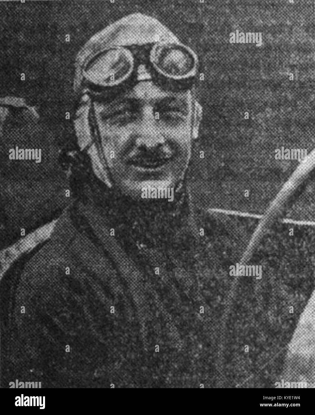 Ein Rekord von Tim Birkin, britischer Rennfahrer, der beim Grand Prix de l’A.C.F. 1930 in Pau, Frankreich, den zweiten Platz erreichte und mit dem Bentley „Blower“ fuhr, einem historischen Ereignis im frühen Motorsport. Stockfoto