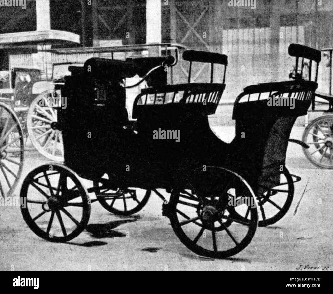 Der vom Pariser Ingenieur Gautier entworfene, mit Erdöl betriebene Wagen Nr. 18 nahm 1895 an der Automobilveranstaltung Paris-Bordeaux-Paris teil. Stockfoto
