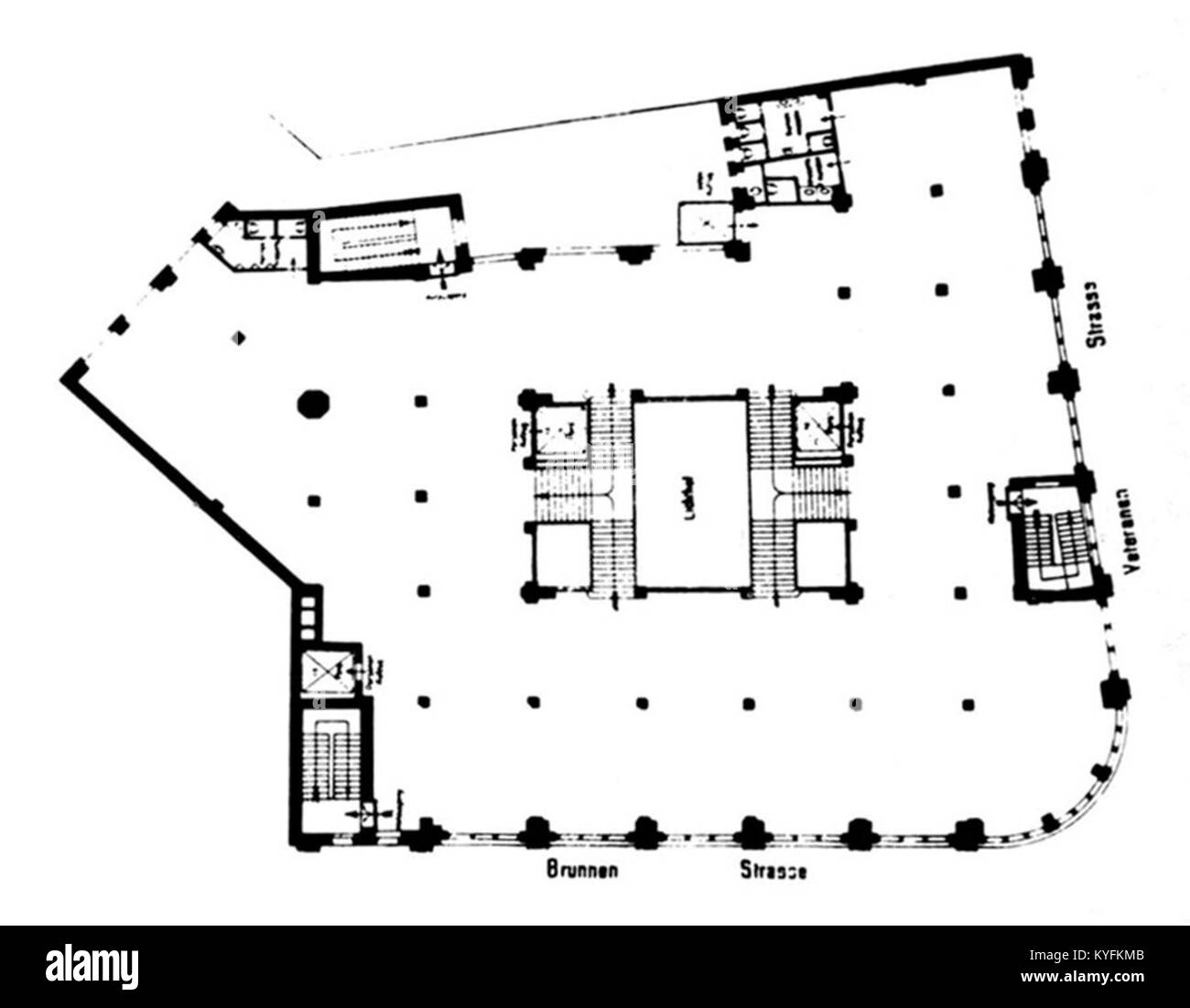 Der Grundriss des ersten Obergeschosses des Warenhauses Jandorf in der Brunnenstraße veranschaulicht das Layout und die Gestaltung eines Kaufhauses aus dem frühen 20. Jahrhundert in Deutschland. Stockfoto