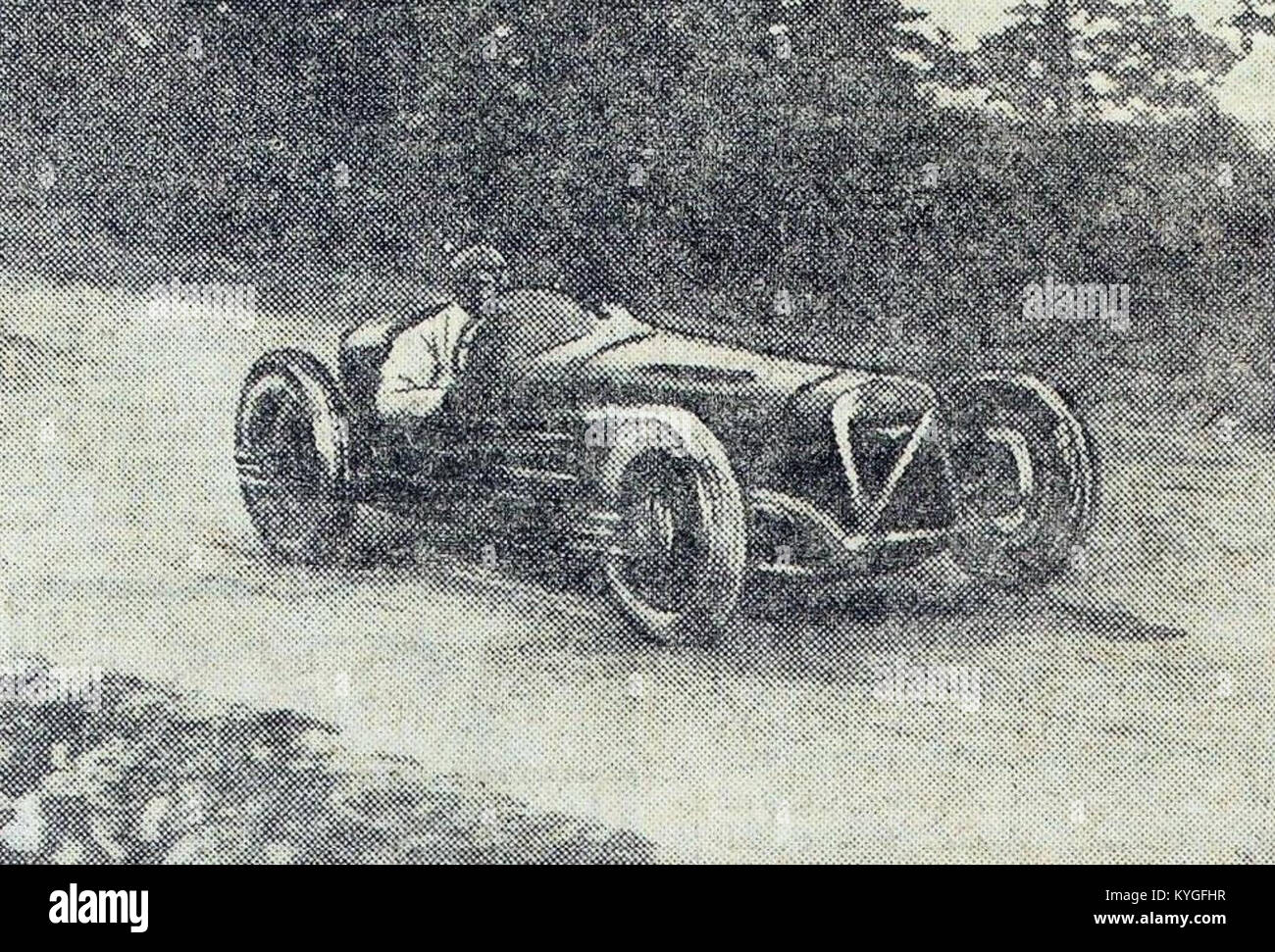 Ein Foto von Robert Sénéchal, das 1930 beim Grand Prix de l'ACF mit einem Delage fährt, zeigt den Motorsport- und Automobilwettbewerb des frühen 20. Jahrhunderts. Stockfoto