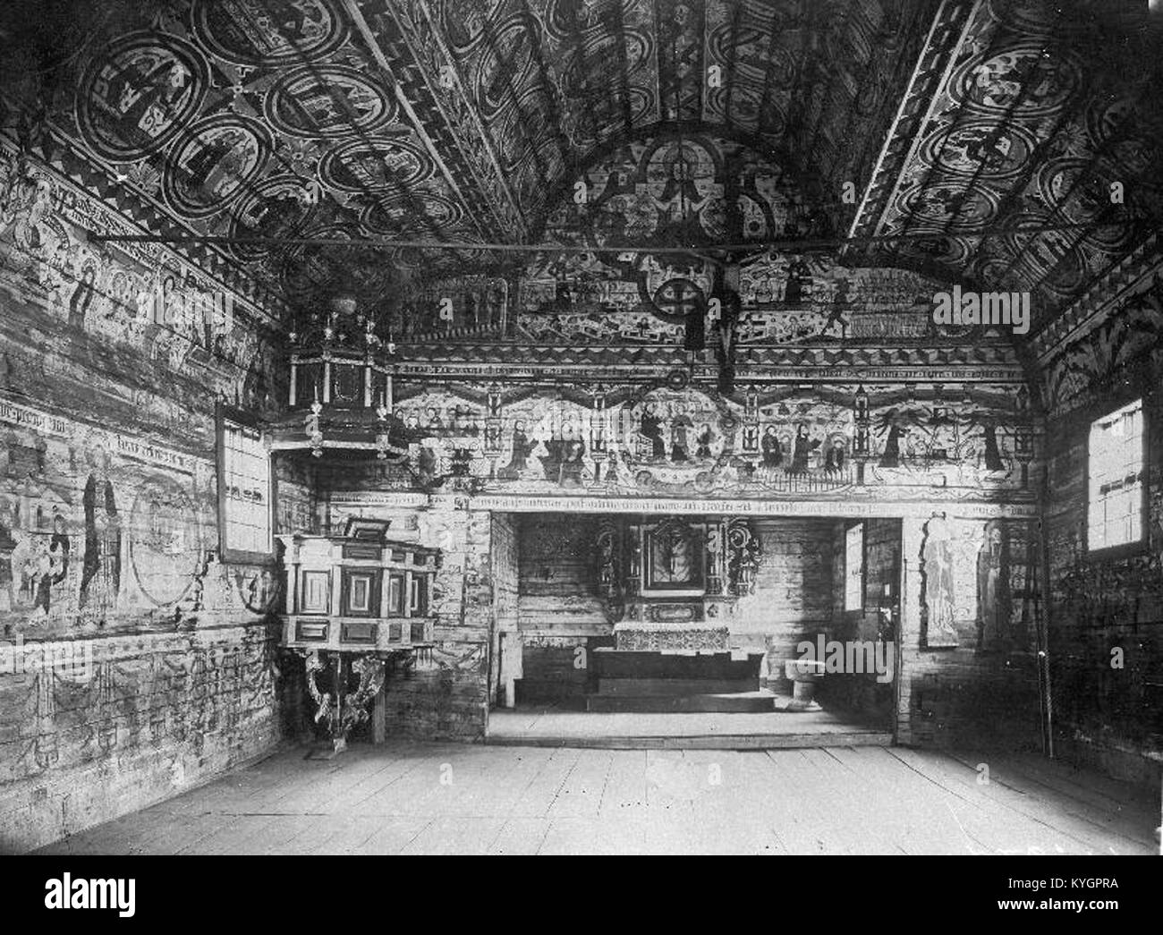 Södra Råda gamla kyrka ist eine antike Kirche in Schweden, die für ihre ...