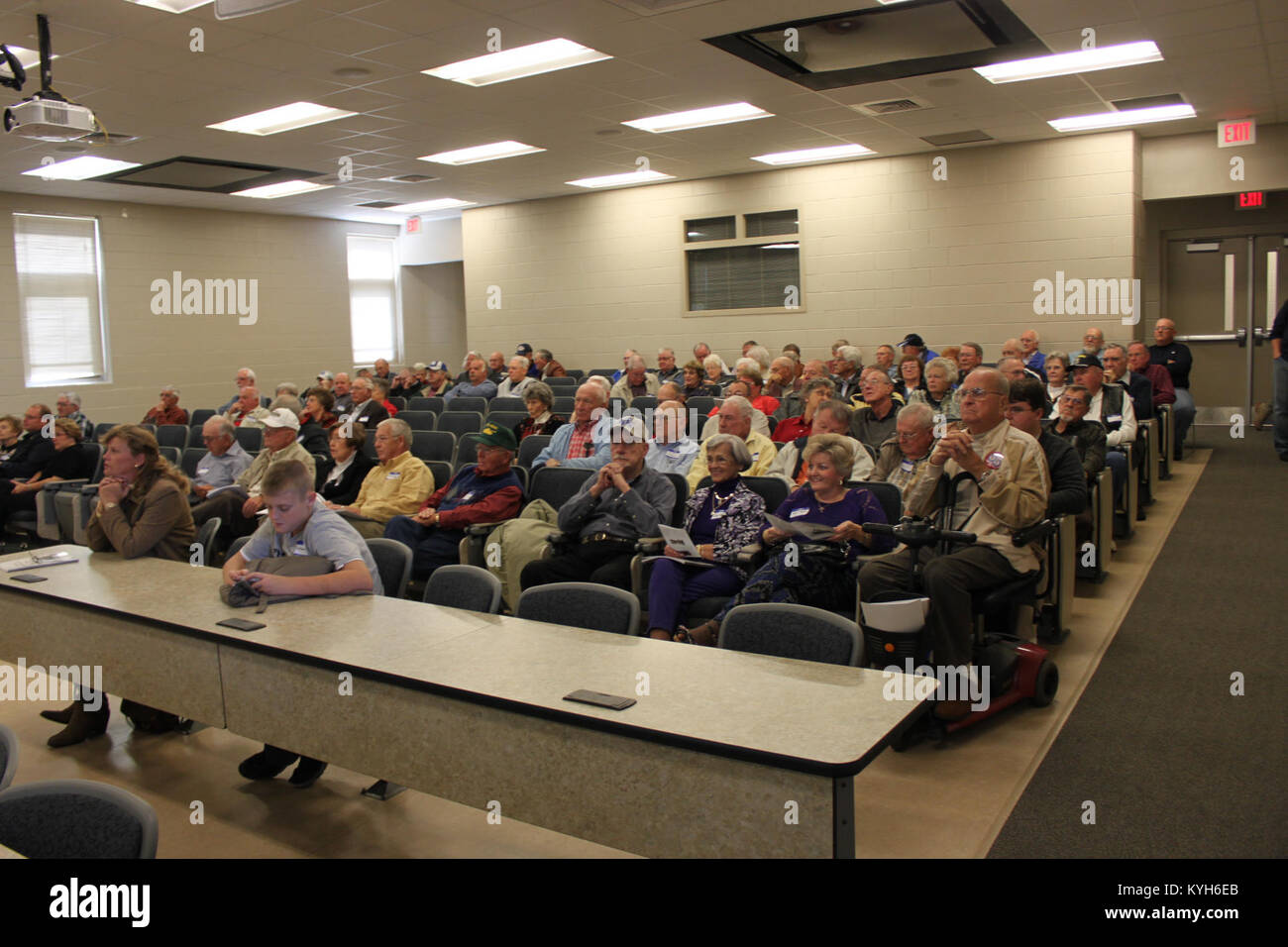 Ein Kentucky Rüstung Reunion und 50. Jahrestag der Wiedervereinigung für Einheiten, die in den aktiven Dienst während der Berliner Krise in 1961-62 war 6 Okt. am Wendell H. Ford regionalen Ausbildungszentrums in Greenville statt. Stockfoto