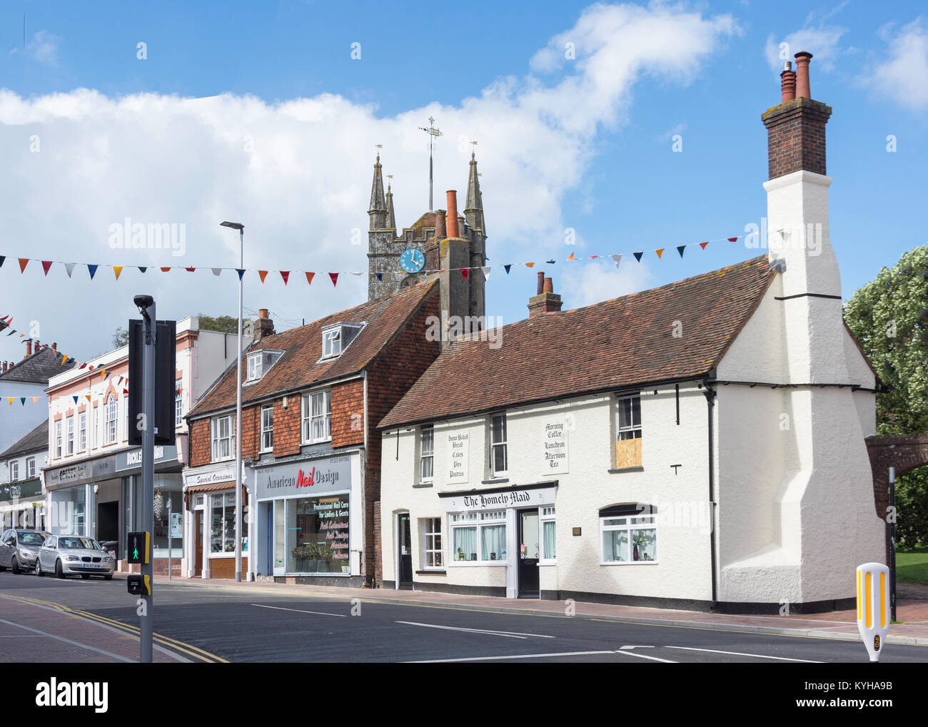 High Street, St. Mary's Church Tower, Hailsham, East Sussex, England, Vereinigtes Königreich Stockfoto