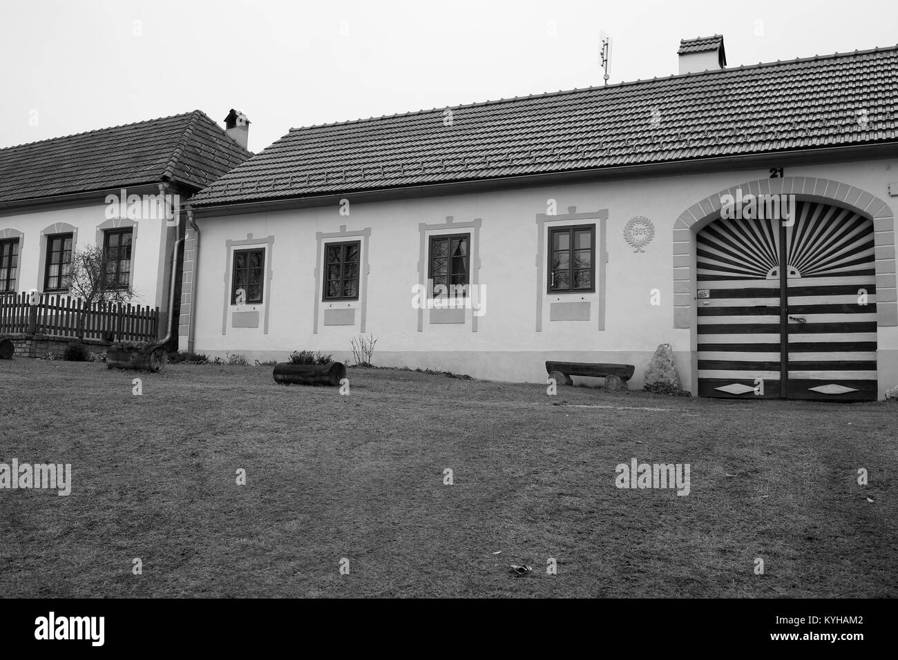 Alte Häuser im Südböhmischen Folk oder ländlichen Barock (18. und 19. Jahrhundert) im Dorf Holasovice, Südböhmen, Tschechische Rep. Stockfoto