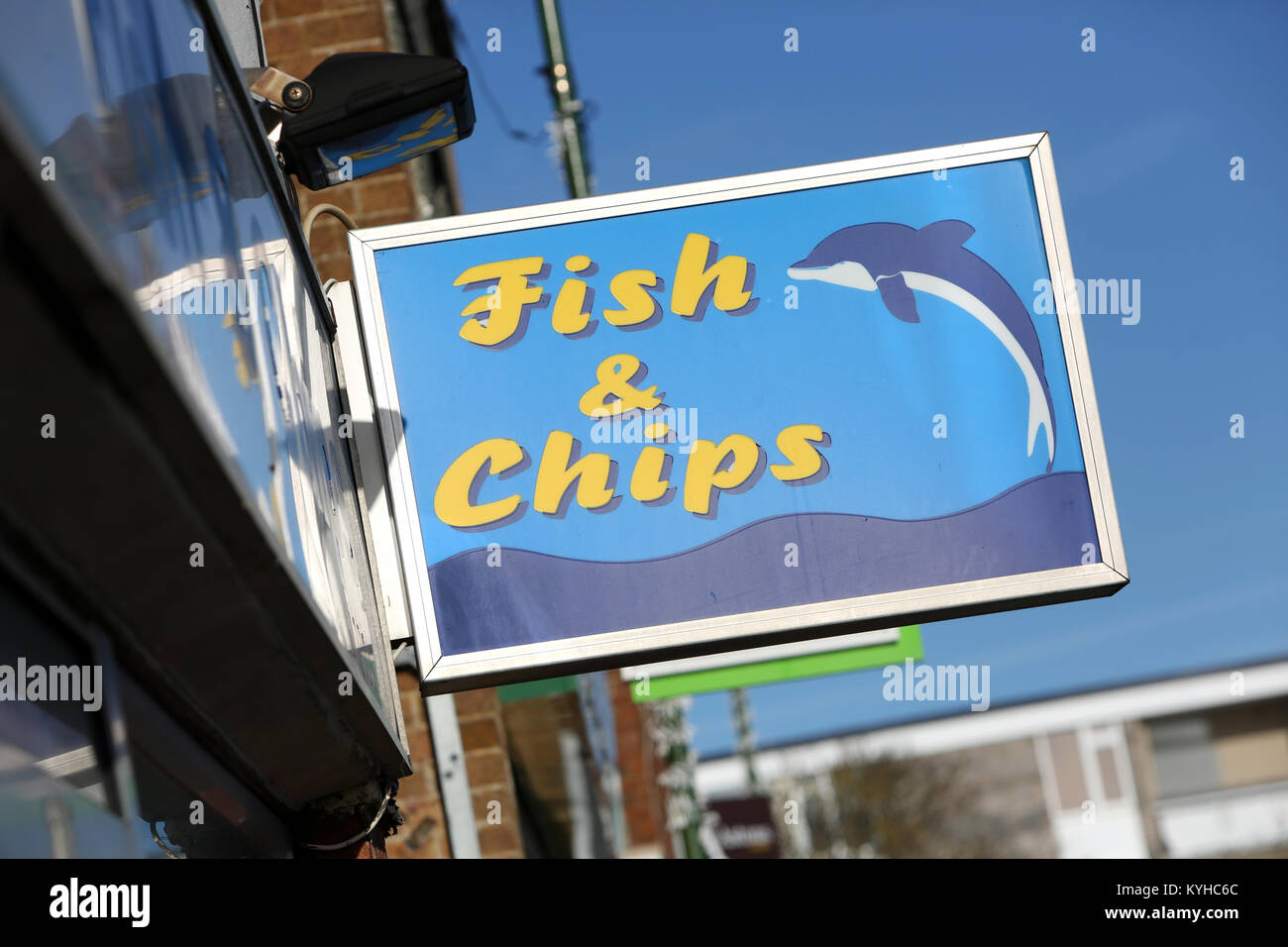 Ein Fisch & Chips Shop anmelden East Wittering, West Sussex, UK. Stockfoto