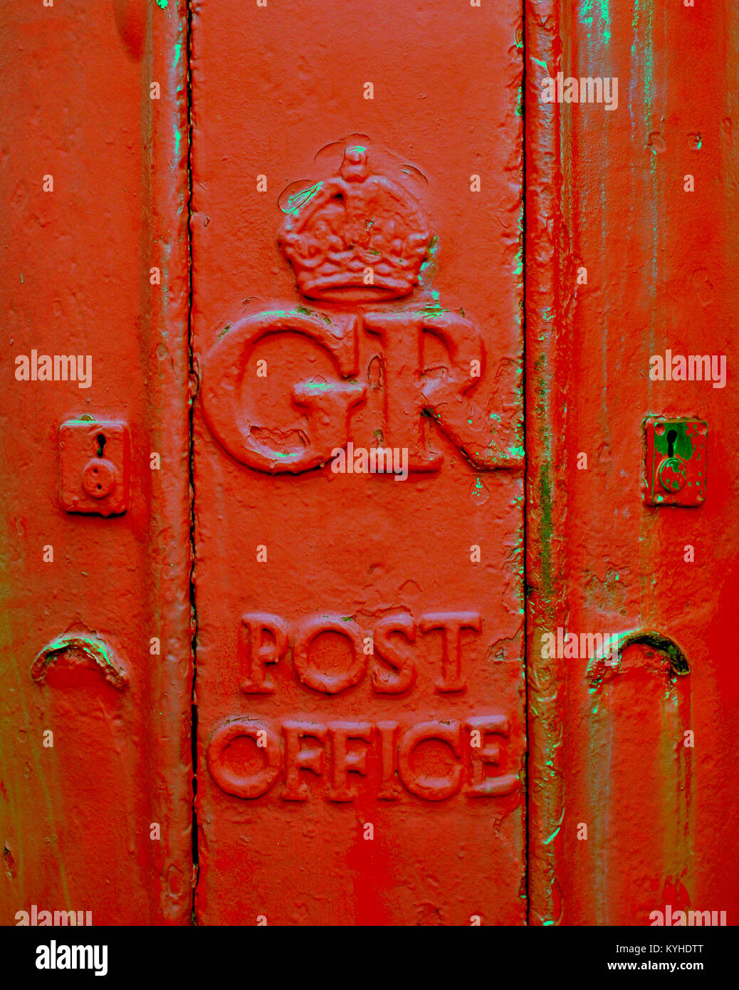 Royal Mail roten Briefkasten Gusseisen Post close up gr George Rothesay, Vereinigtes Königreich Stockfoto