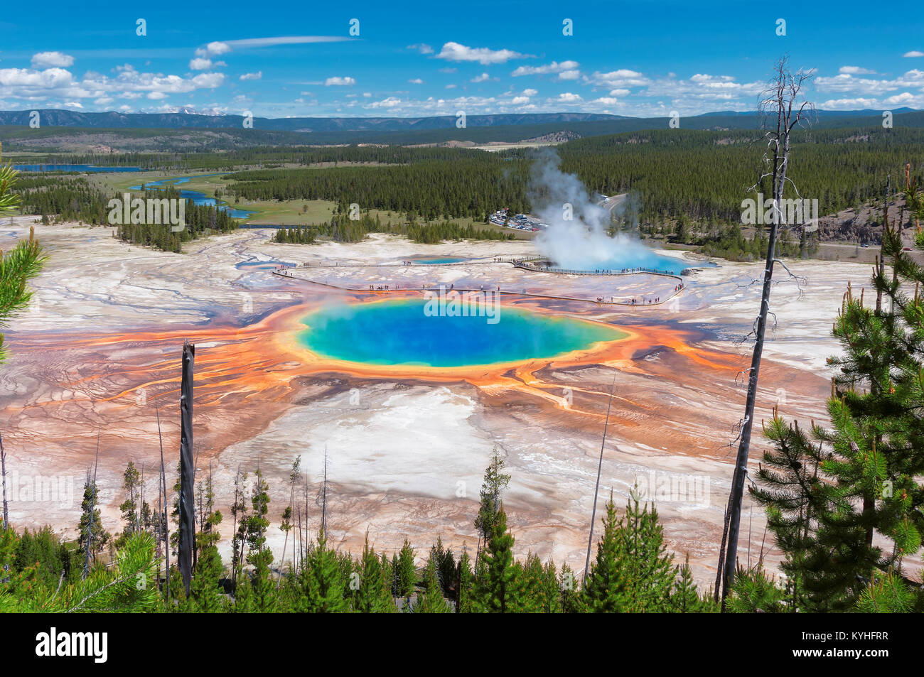 Panorama der Grand Prismatic Spring, Yellowstone, Wyoming. Stockfoto