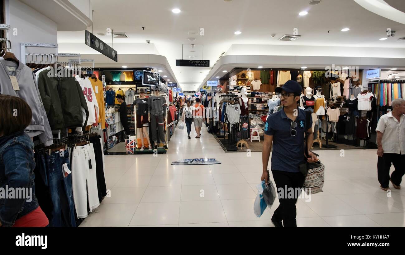 Platinum Fashion Mall Wholesale Fashion Kleidung und Zubehör Phetchaburi Road Bangkok Thailand Stockfoto