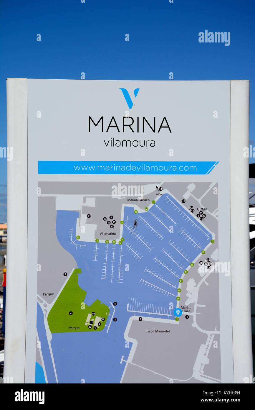 Jachthafen von Vilamoura planen Zeichen entlang der waterfornt, Vilamoura, Algarve, Portugal, Europa. Stockfoto