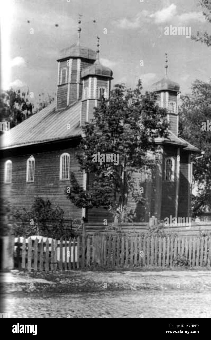 Diese Fotografie aus Slonim aus dem Jahr 1930 zeigt eine Tatarenfrau und hebt die historische Präsenz und den kulturellen Beitrag der Tatarengemeinschaft in der Region hervor. Stockfoto