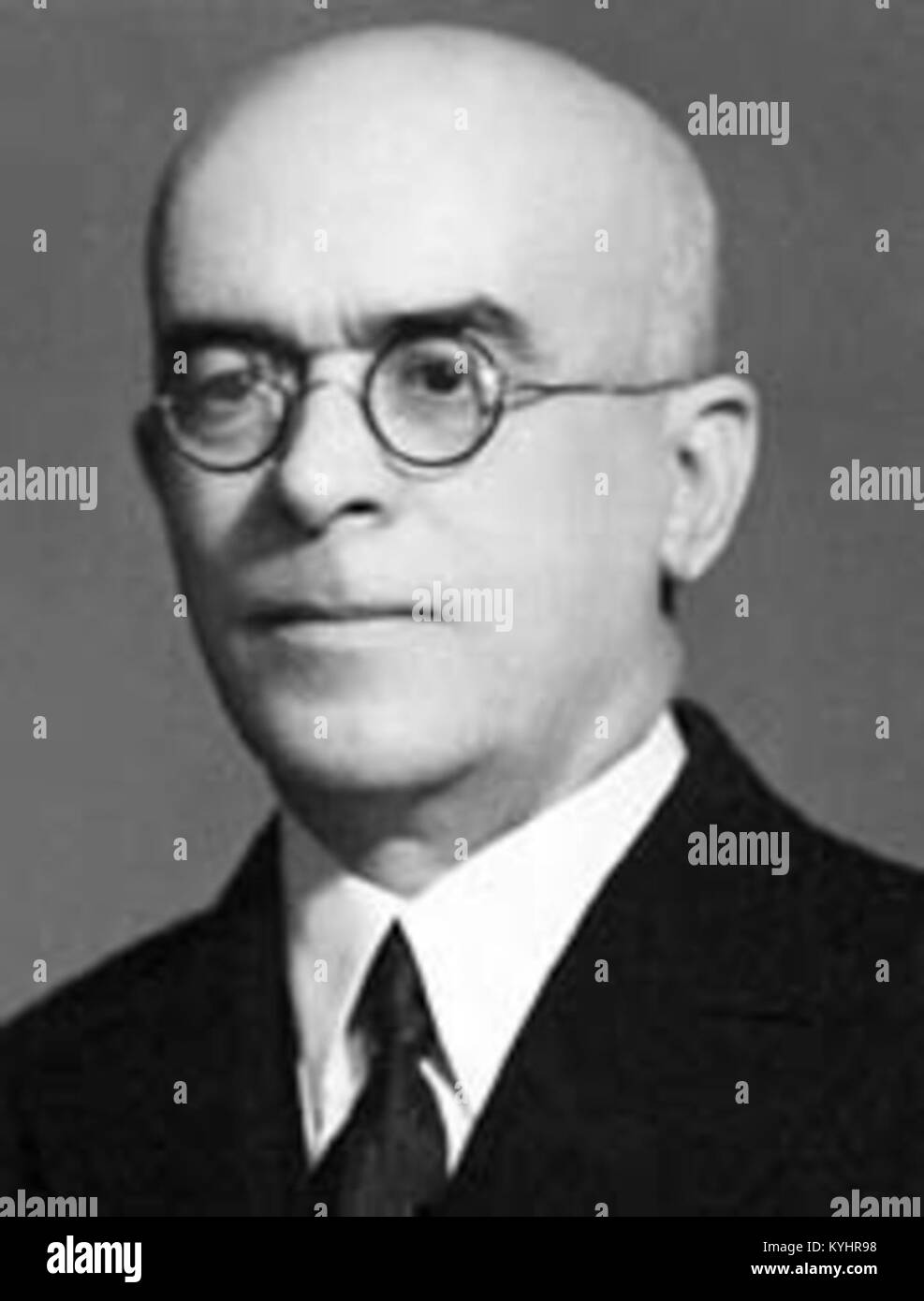 Sadullah Güneş war eine prominente Persönlichkeit in der türkischen Musik, bekannt für seine Beiträge zur türkischen Folk- und Klassik-Musik. Seine Werke sind auch weiterhin einflussreich für das kulturelle Erbe der Türkei. Stockfoto