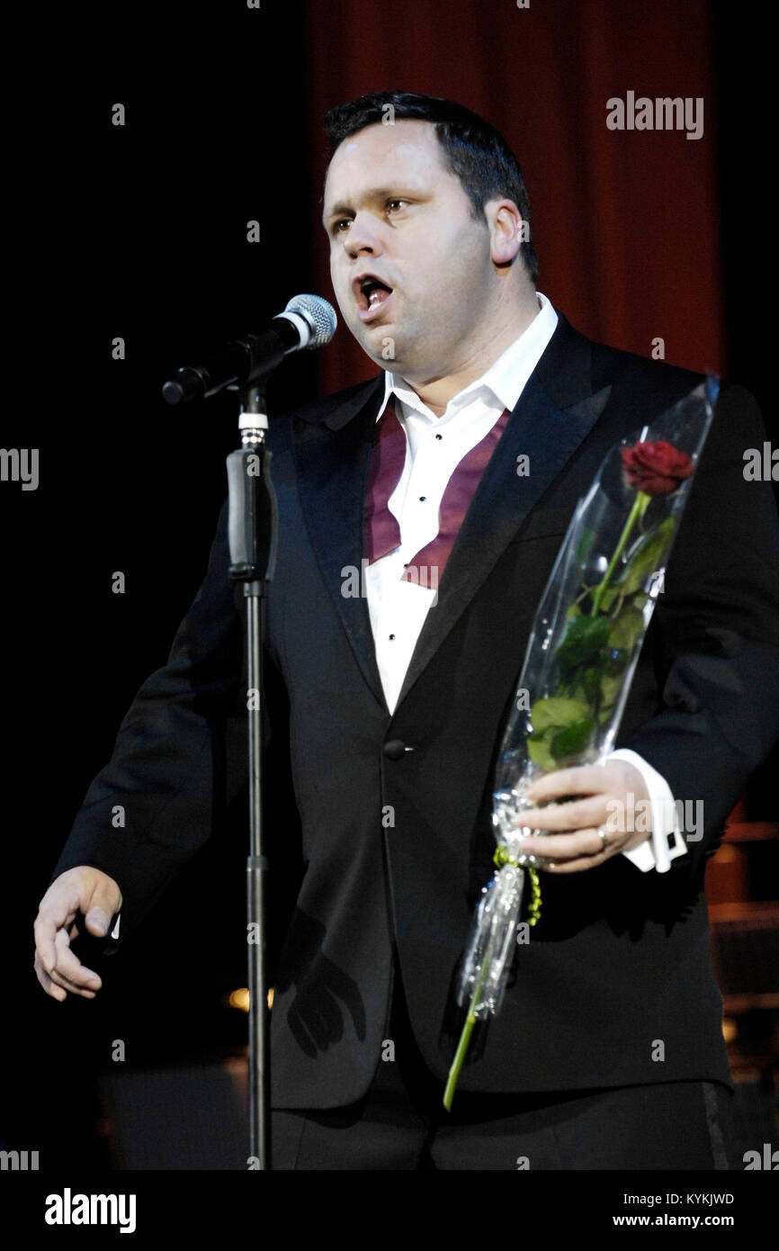 Paul Potts Sieger der "Britain's Got Talent" live in Concert im
