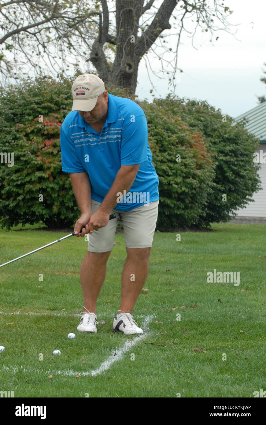 Der jährliche "TAG Öffnen" bewirtet durch Generalmajor Edward W. Tonini, Adjutant von General Kentucky, in Connemara Golf Kurs in Nicholasville, Ky gehalten wurde. Sept. 16. Erträge vom Nutzen wird das Kentucky National Guard Memorial, die außerhalb des Boone National Guard Zentrum in Frankfort, Ky befinden wird. (Foto durch Kapitän Stephen Martin, Kentucky National Guard). Stockfoto