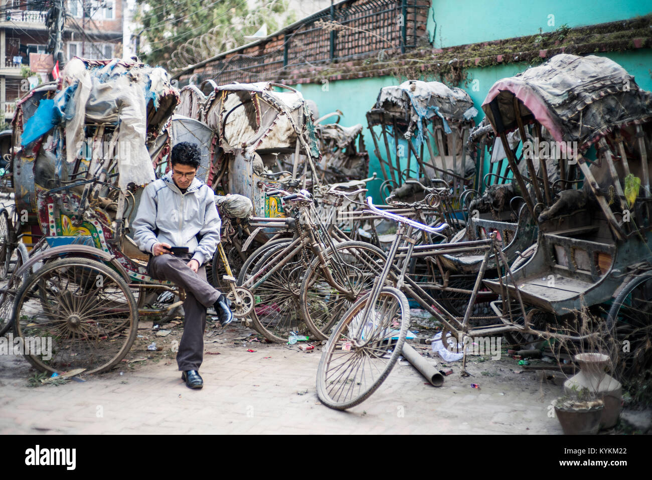 Alte Rikscha in die Straße des Kathmandu, Nepal, Asien Stockfoto