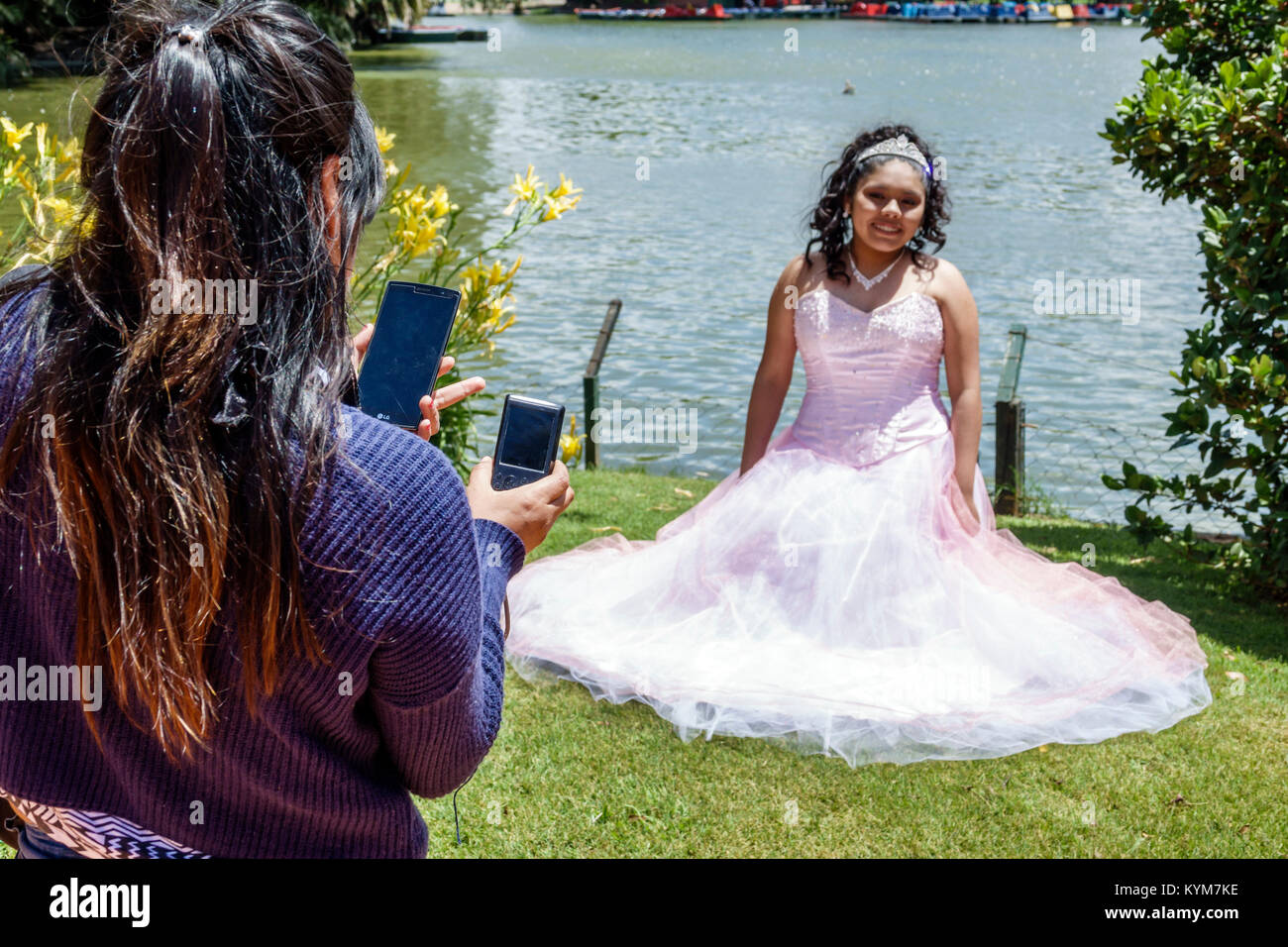 Buenos Aires Argentinien,Bosques de Palermo,Parque 3 de Febrero,öffentlicher Park,See,Hispanic Latin Latino ethnische Minderheit,Mädchen,weibliches Kind Kinder Kind Stockfoto