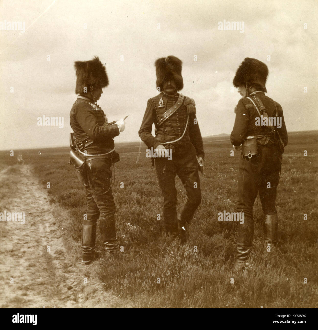 Ein historisches Bild, das als AKL091992 identifiziert wurde und möglicherweise mit einem bestimmten Ereignis oder Ort in Verbindung steht, bietet einen Einblick in die Vergangenheit. Stockfoto