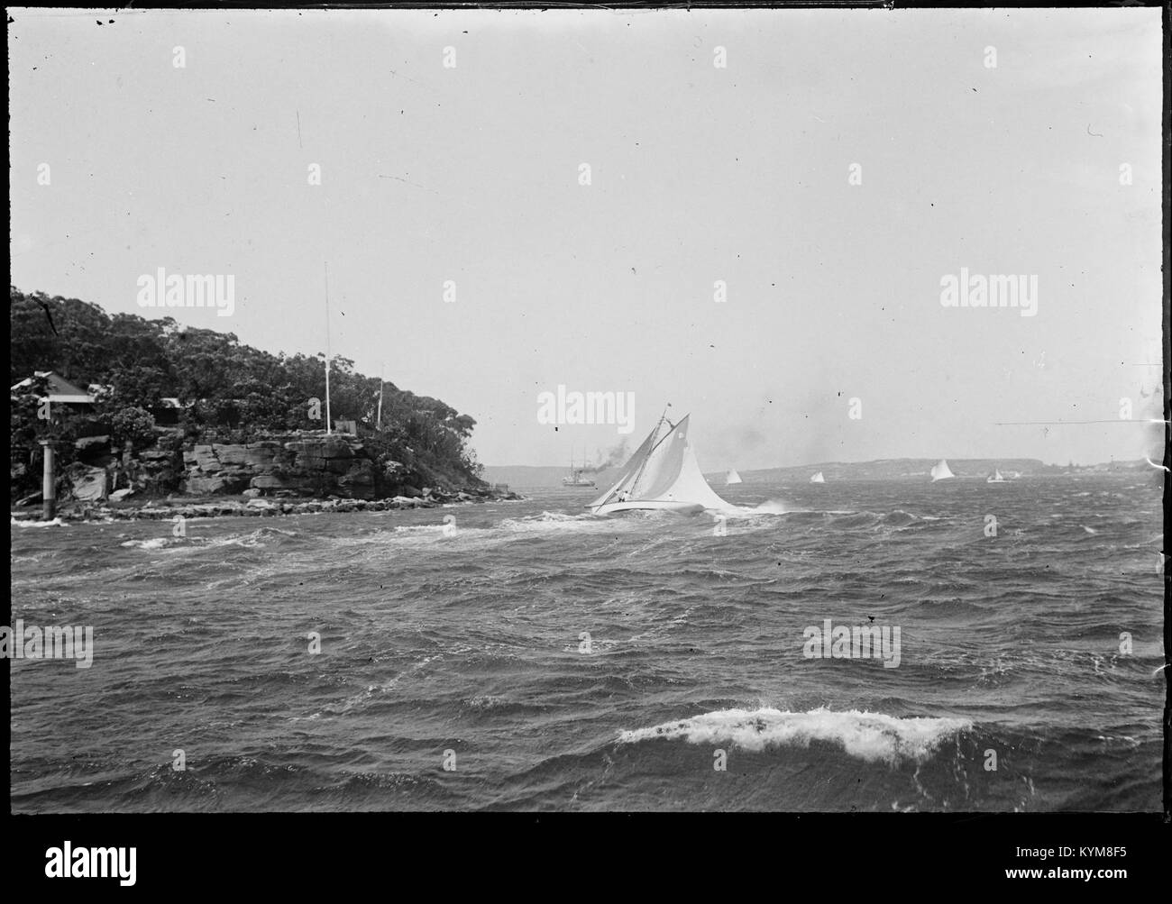 Eine Sammlung von Glasnegativen, die Szenen aus der Region Sydney und den Blue Mountains darstellen und historische Bilder der Gegend aus dem frühen 20. Jahrhundert zeigen. Stockfoto