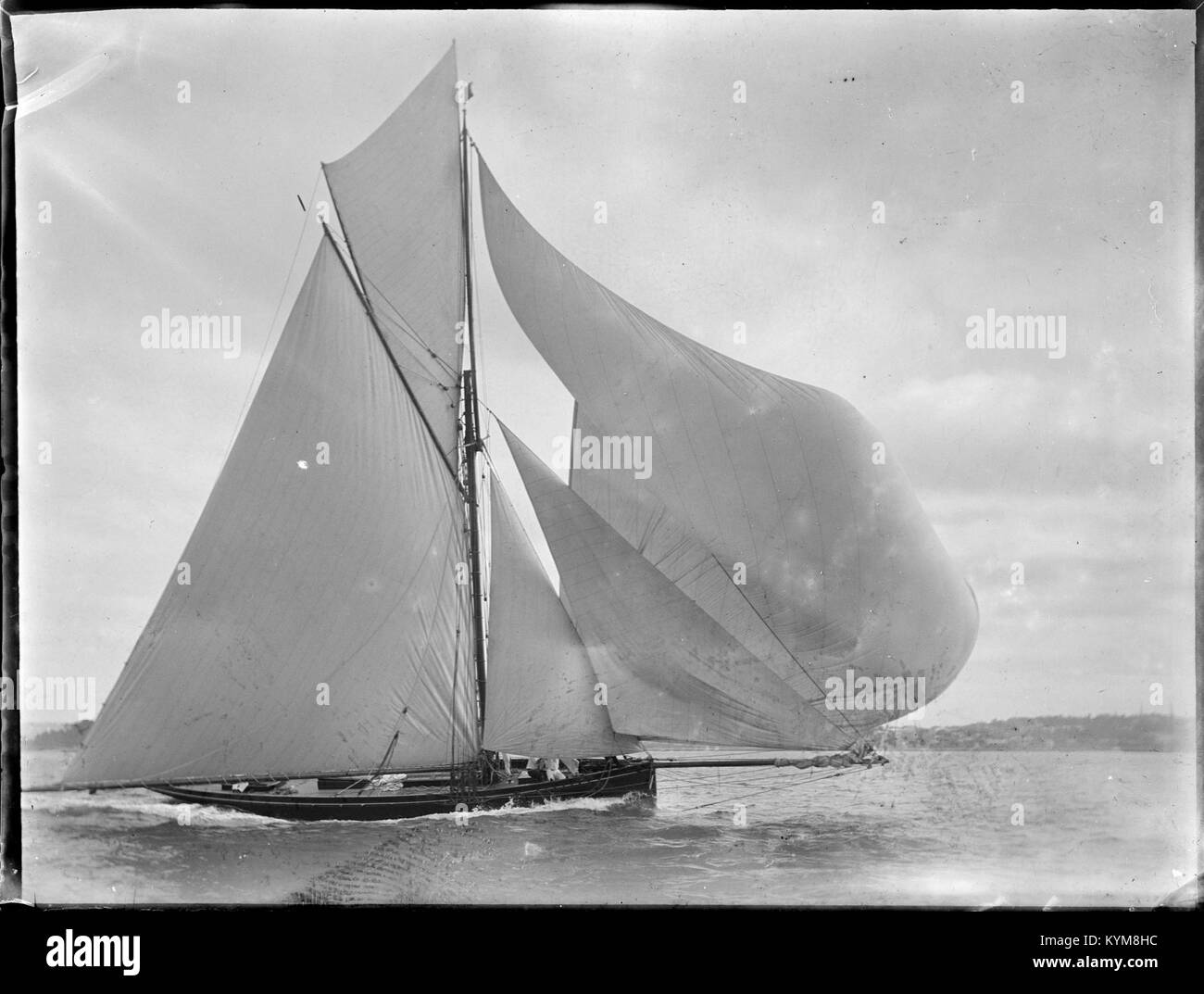 Glasnegative, die Bilder der Gegend von Sydney und Manly darstellen, Szenen aus der Vergangenheit festhalten und die Stadt- und Küstenlandschaften dieser legendären Orte zeigen. Stockfoto