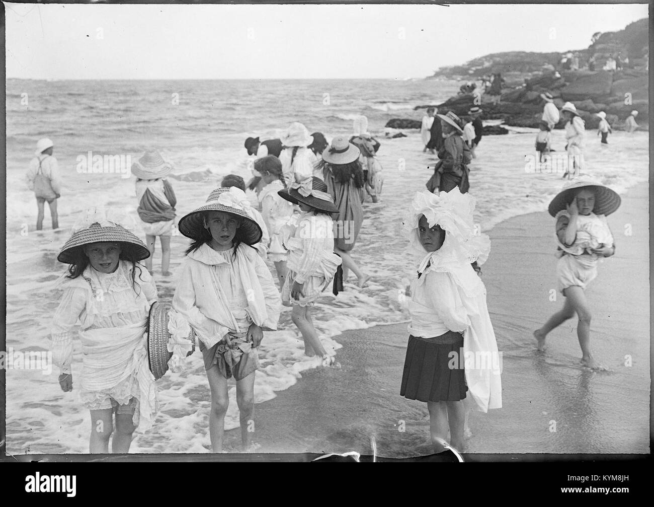 Eine Sammlung von Glasnegativen, die verschiedene Regionen Sydneys zeigen, darunter Clovelly, Coogee und Manly aus dem frühen 20. Jahrhundert. Stockfoto