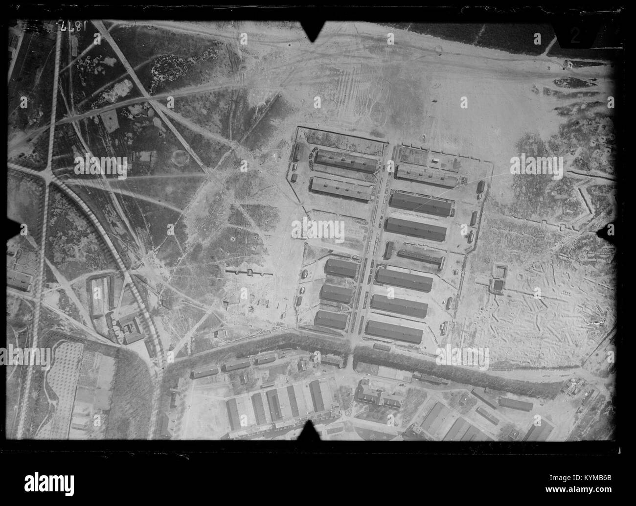 Foto der Stadt Ede, einer Gemeinde in den Niederlanden. Das Bild konzentriert sich auf die städtische Landschaft und Architektur des Gebiets. Stockfoto