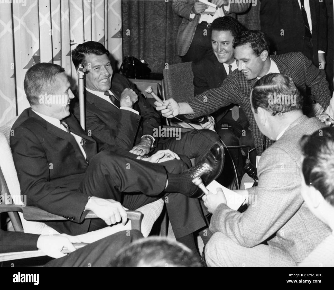 Ein Foto aus der Wally Schirra Kollektion, das einen wichtigen Moment aus dem Leben des Astronauten und NASA-Veteranen zeigt. Stockfoto