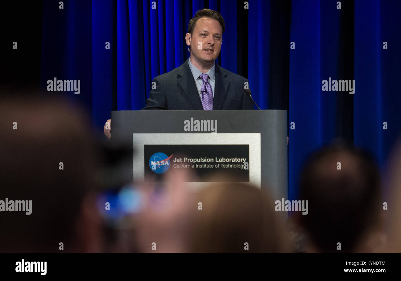 Das Jet Propulsion Laboratory der NASA veranstaltete eine Pressekonferenz, um das Ende der Cassini-Mission vorzustellen, die das Wissen über Saturn revolutionierte. Cassinis letzter Einstieg in den Saturn war der Abschluss seiner bahnbrechenden 13-jährigen Mission. Stockfoto