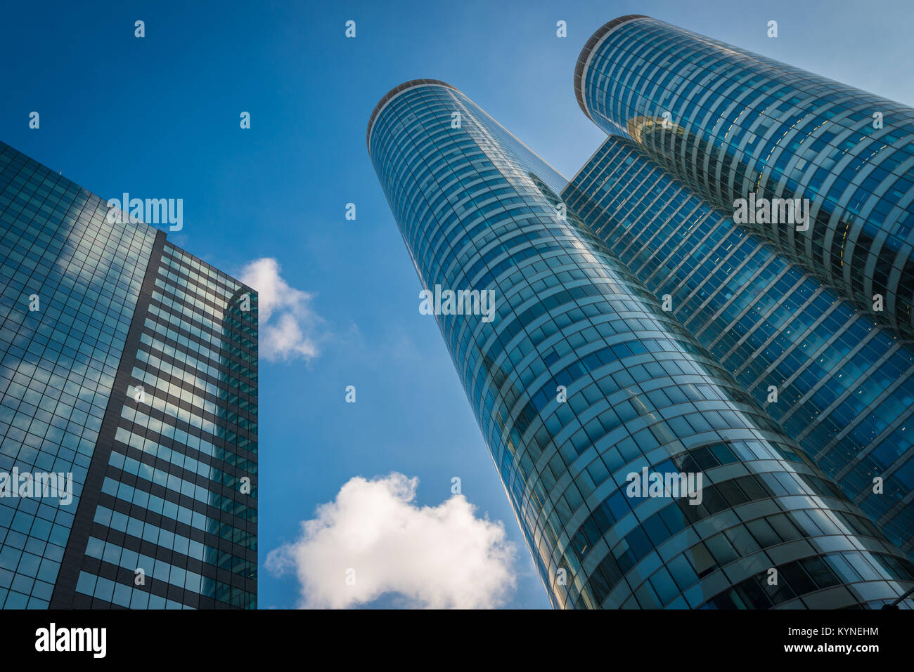 Büros in La Défense, einem wichtigen Geschäftsviertel der Stadtgrenzen von Paris, Frankreich, die nun die größte Business District in Europa Stockfoto