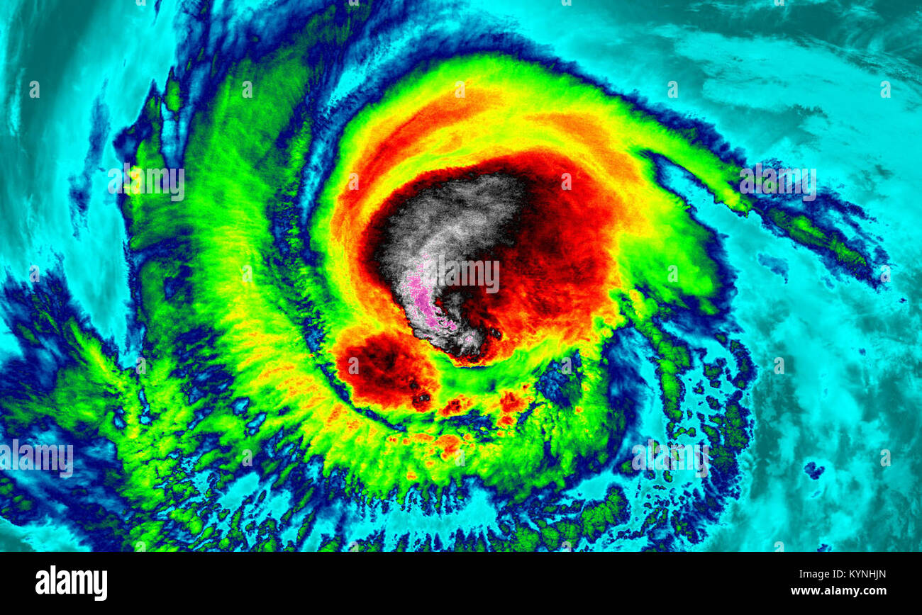 Die NASA sieht Irma Stärken zu einem Kategorie 5 Hurrikan 36861909326 o Stockfoto