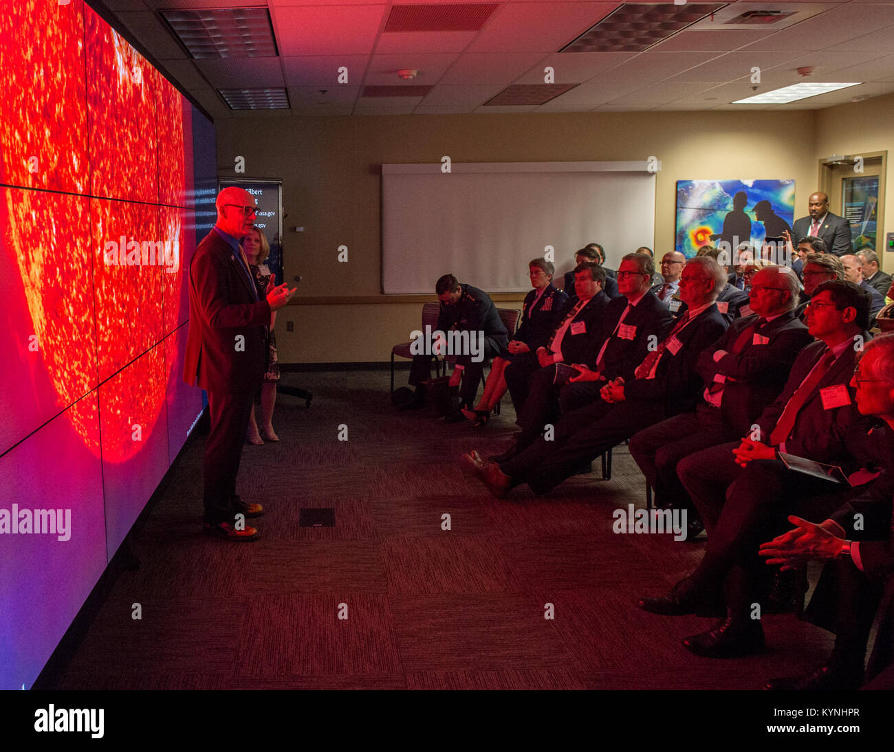 Schwedische Delegation besucht NASA Goddard 34449734935 o Stockfoto