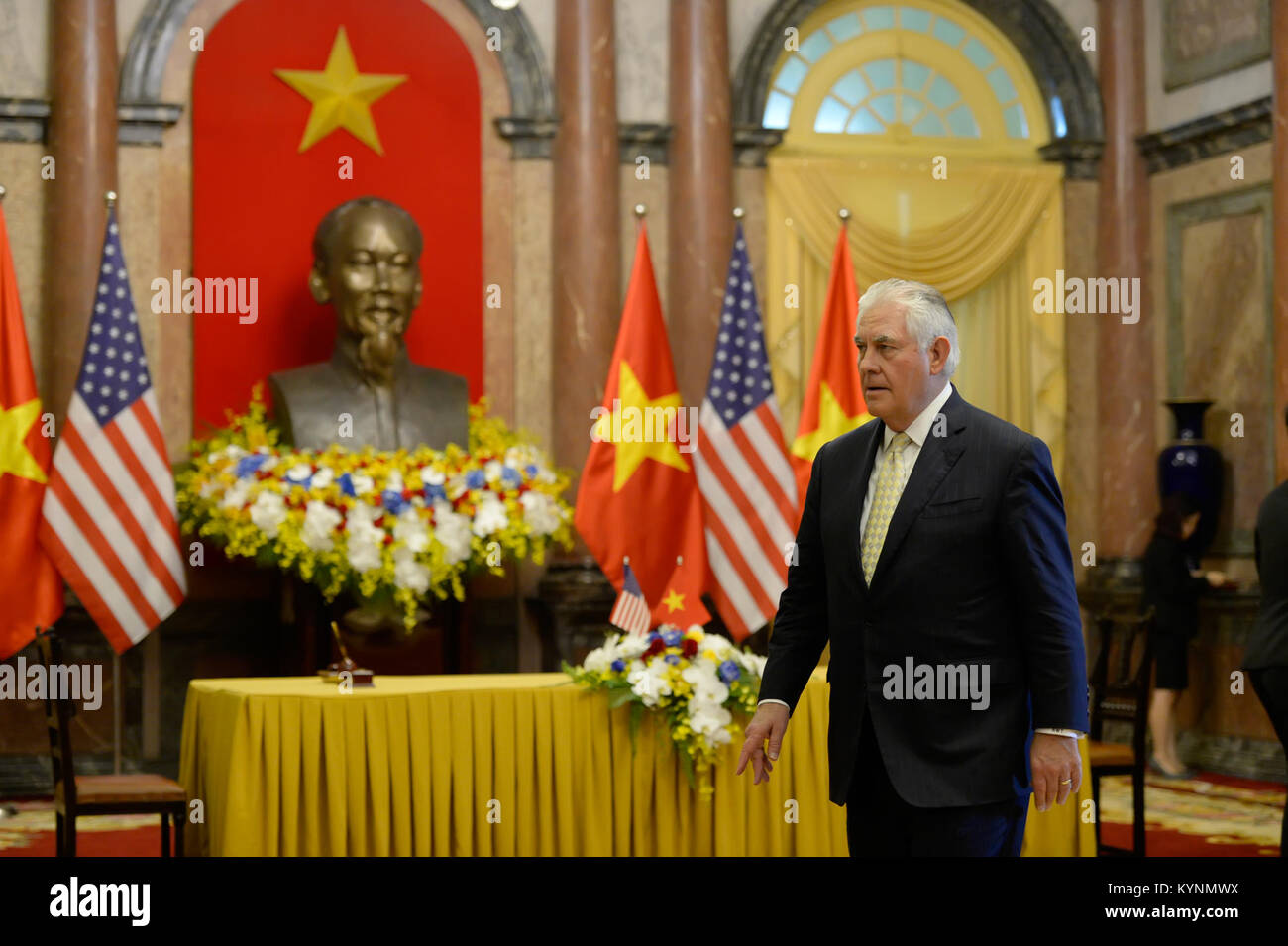 Us-Staatssekretär Rex Tillerson verbindet eine kommerzielle Angebote Zeremonie im Präsidentenpalast in Hanoi, Vietnam am 12. November 2017. Stockfoto