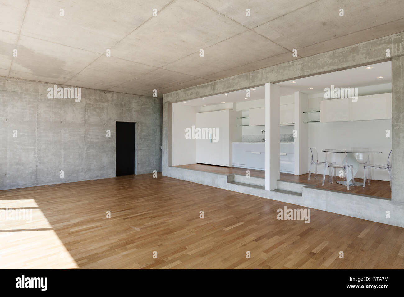 Interieur, modernen Küche der konkreten Wohnung, Parkettboden Stockfoto