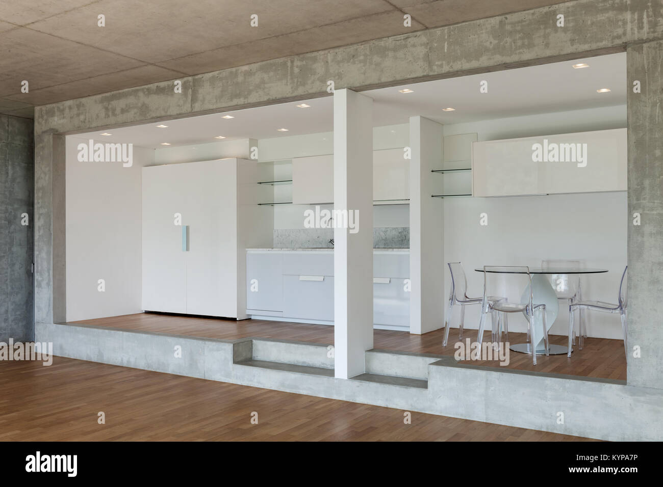 Interieur, modernen Küche der konkreten Wohnung, Parkettboden Stockfoto