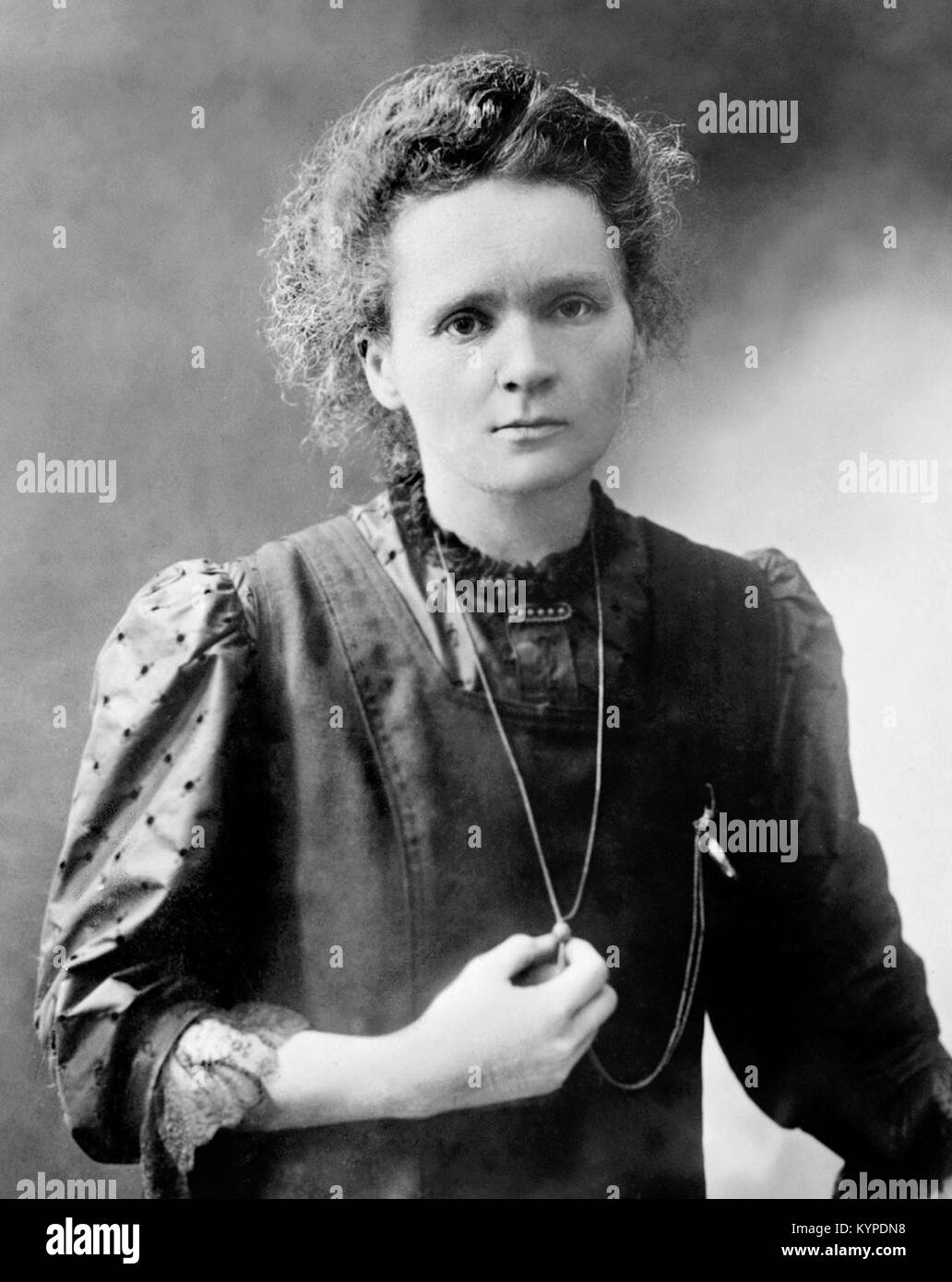 Marie Curie. Die Nobelpreisträgerin Marie Sklodowska Curie (1867-1934). Foto von Bains News Service, Datum unbekannt. Stockfoto