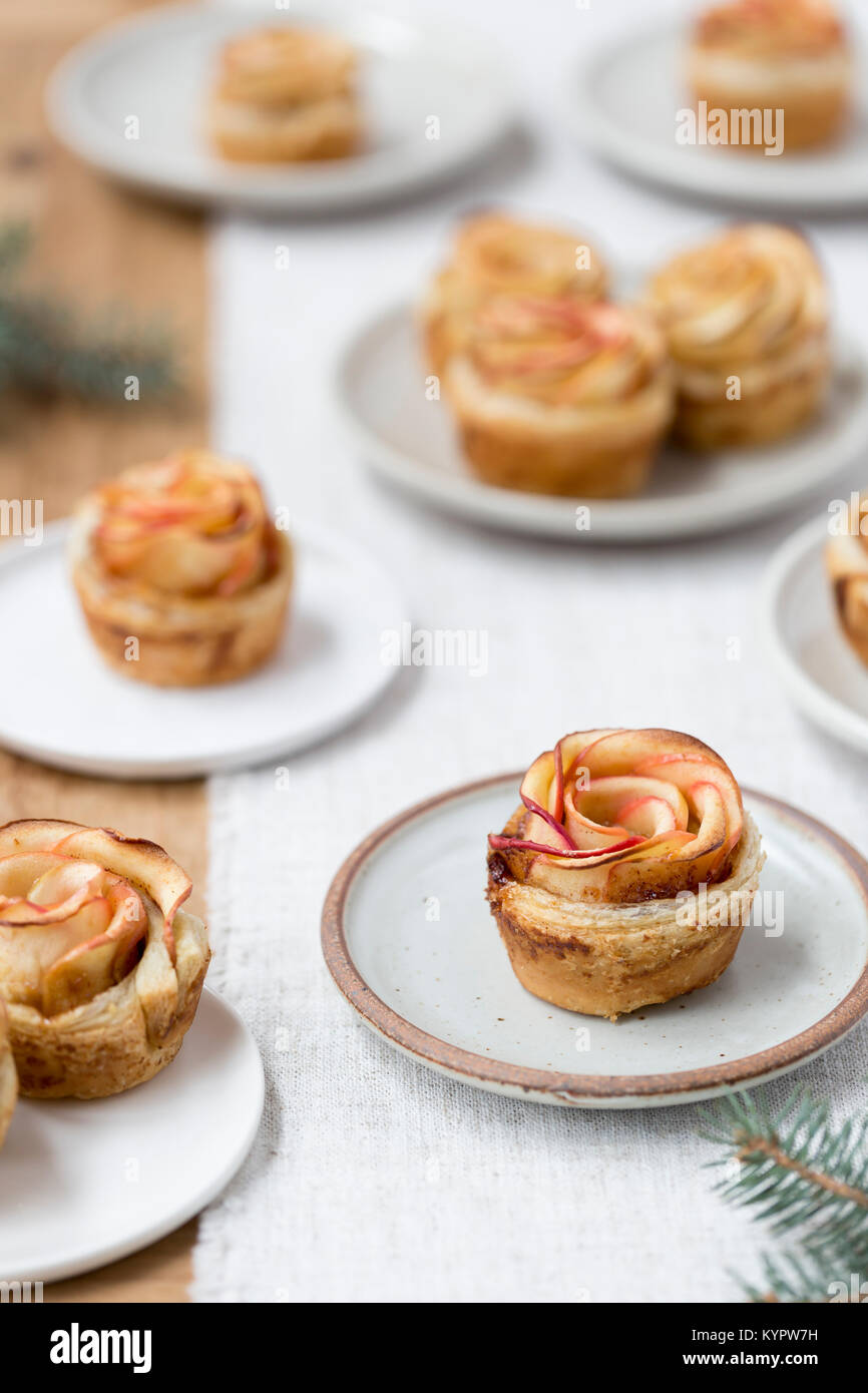 Apple Rosen Torten Stockfoto