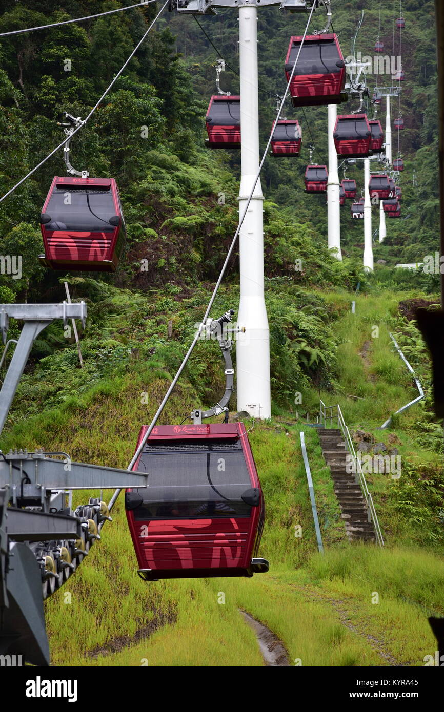 Genting Highlands, Malaysia - 2. November 2017: Genting Highlands, Malaysia - 2. November 2017: Awana Genting Skyway Seilbahn Stockfoto