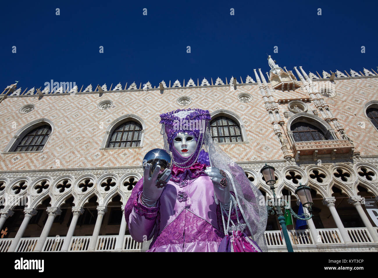 Traditionelle venezianische Maske Karneval 2017, Venedig, Italien Stockfoto