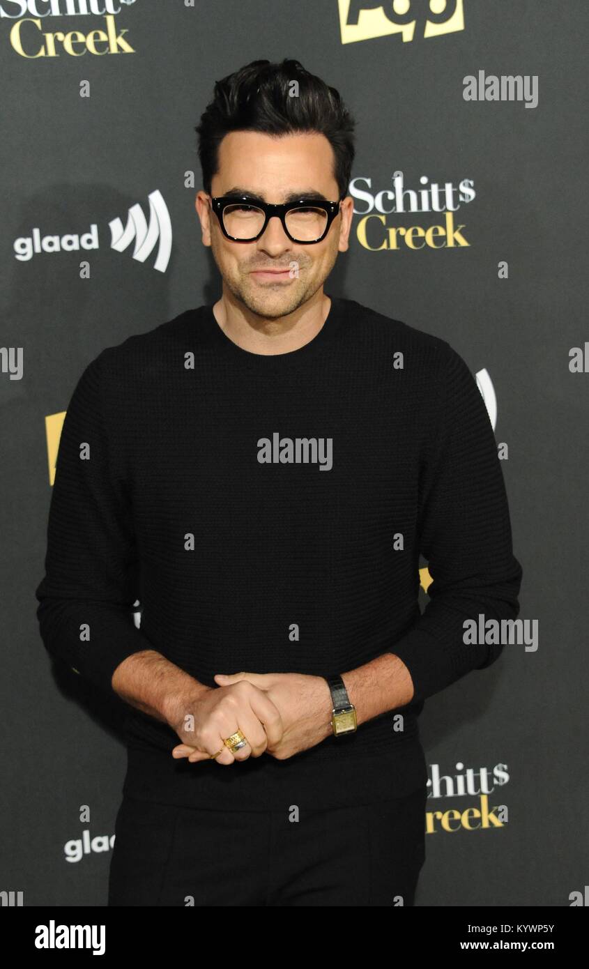 Los Angeles, CA, USA. 16 Jan, 2018. Daniel Levy in der Ankunftshalle für Pop und GLAAD vorhanden SCHITT'S CREEK Season 4 Premiere ArcLight Hollywood, Los Angeles, CA 16. Januar 2018. Credit: Dee Cercone/Everett Collection/Alamy leben Nachrichten Stockfoto