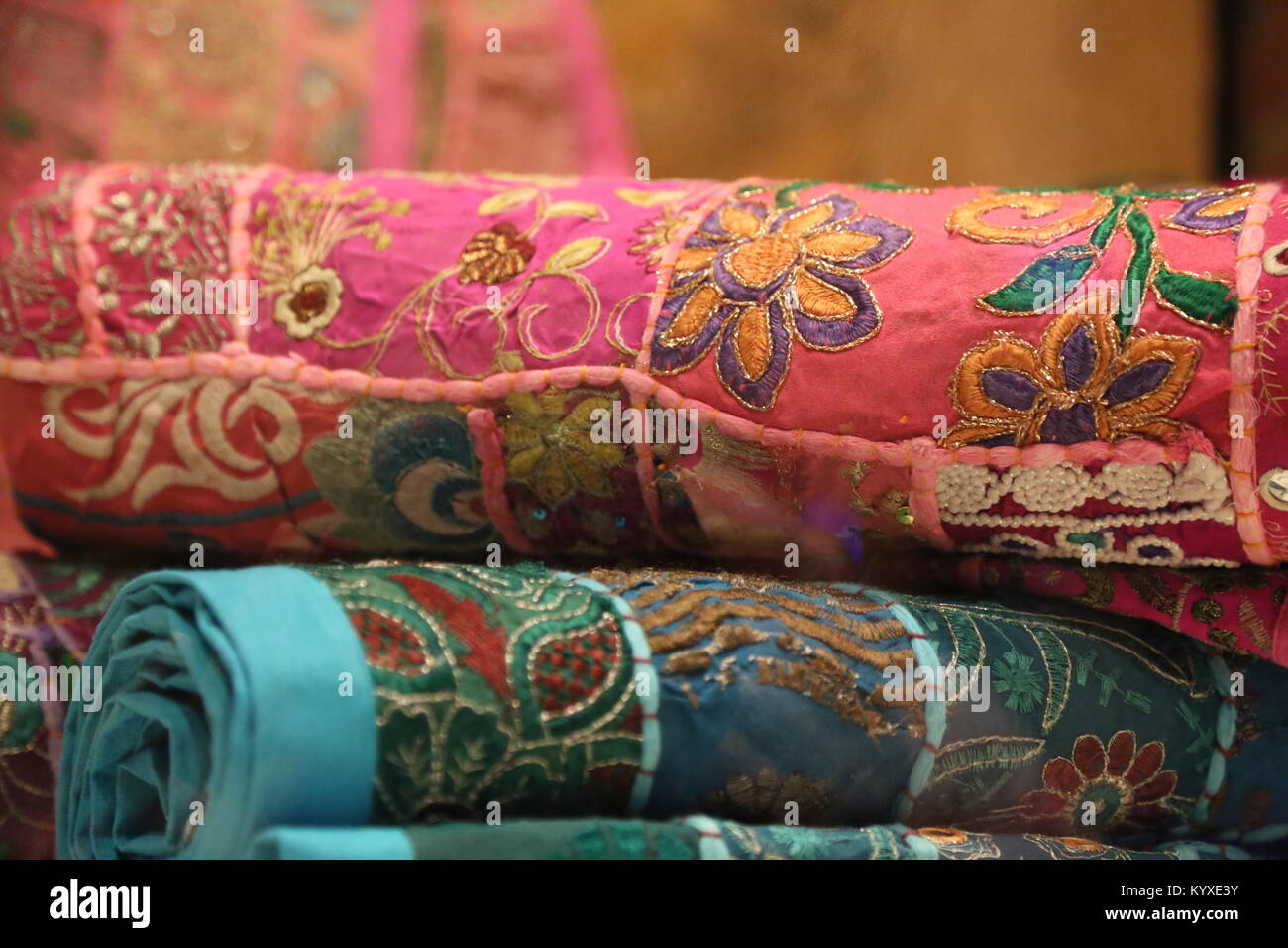 Schöner orientalischer teppich teppich -Fotos und -Bildmaterial in hoher  Auflösung – Alamy