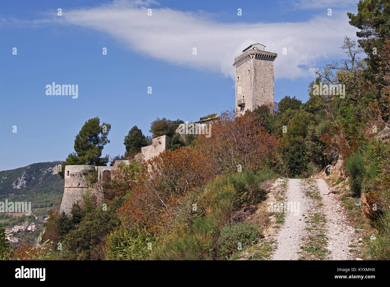 Die mittelalterliche Burg von Ancaiano, Spoleto, Umbrien, Italien Stockfoto
