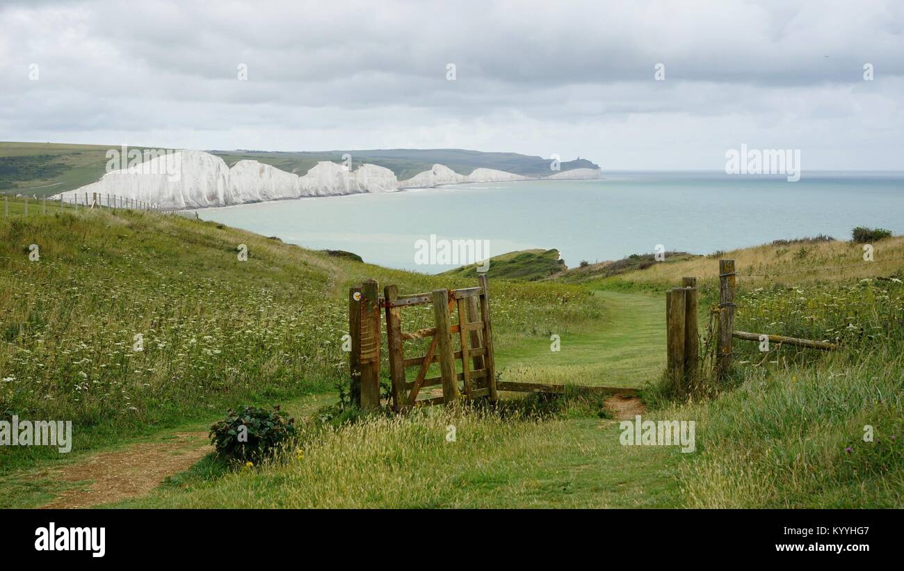 Die sieben Schwestern ist eine Reihe von kreidefelsen durch den Englischen Kanal. Sie sind Teil des South Downs in East Sussex. Stockfoto
