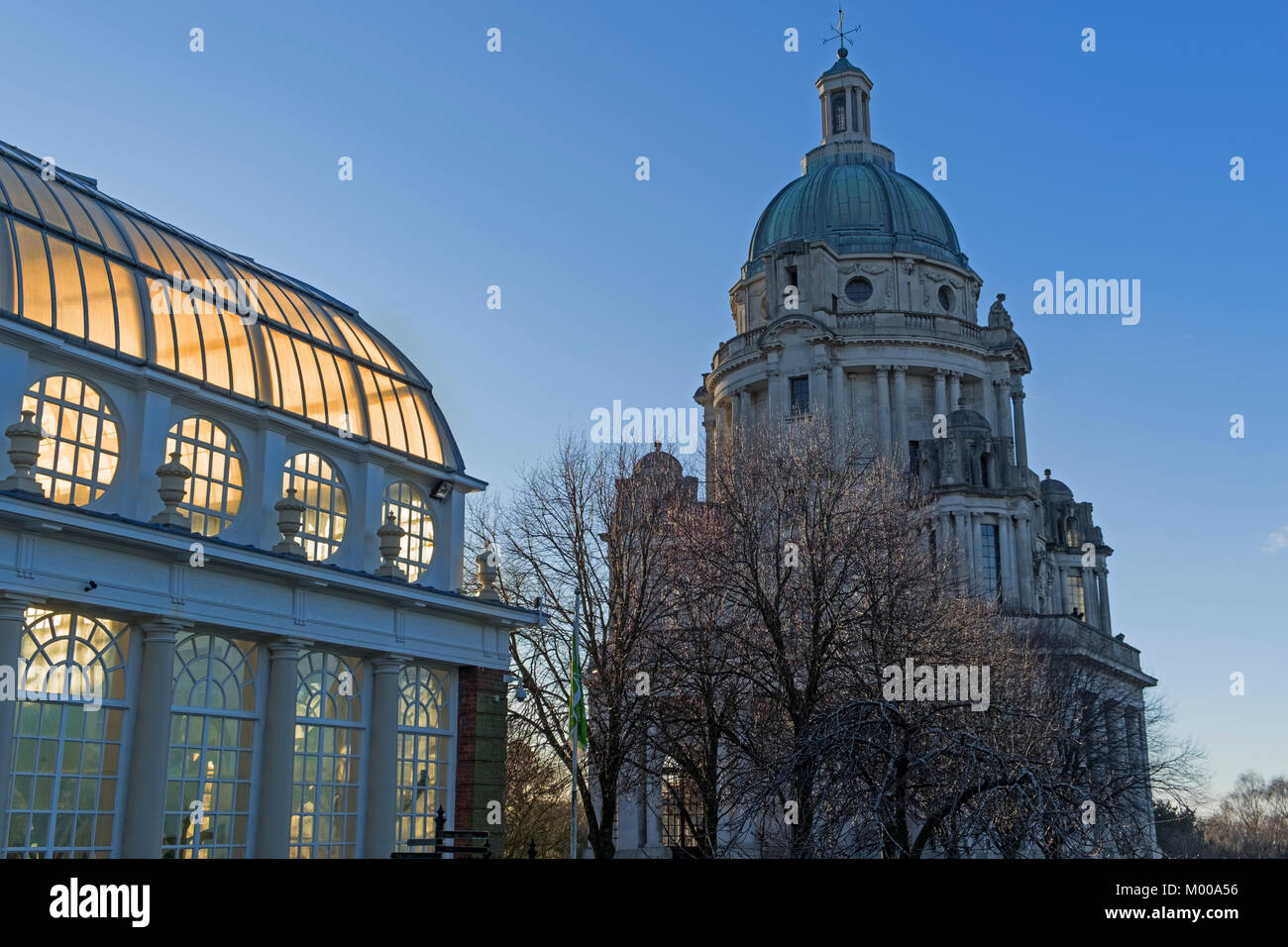 Die Ashton Memorial und Schmetterlingshaus Williamson Park Lancaster Lancashire, Großbritannien Stockfoto