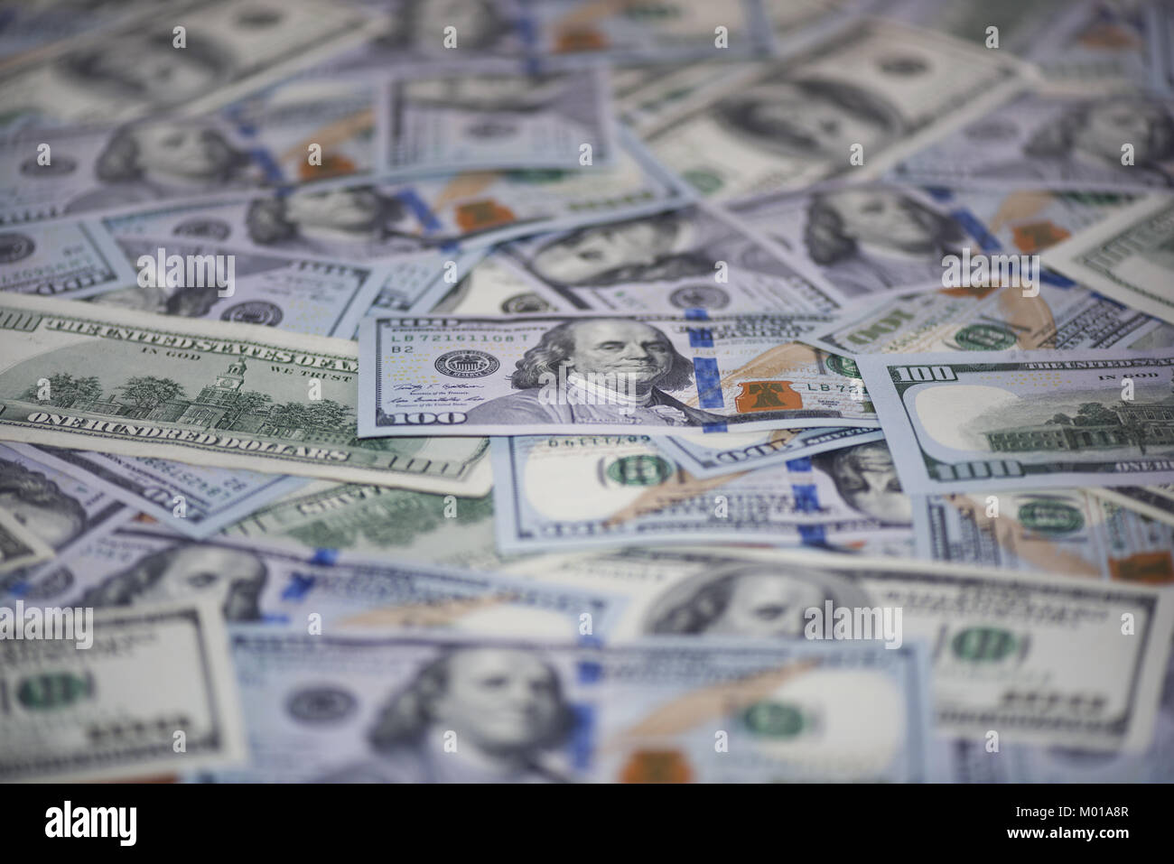 100 US-Dollar Banknoten (alte und neue Muster) Stockfoto