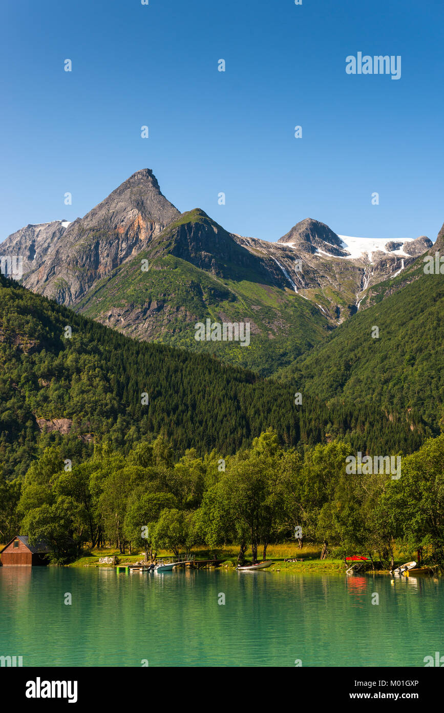 Blick von oldevatnet See in der Nähe der Alten, aus Norwegen, Norwegen. Stockfoto