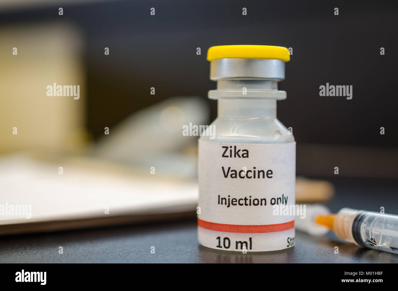 Zika Impfstoff Durchstechflasche Stockfoto