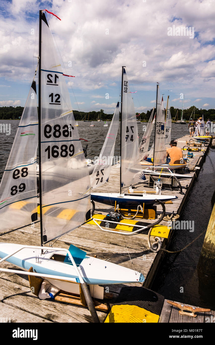 Modell Yacht Regatta Mystic Seaport Mystic, Connecticut, USA Stockfoto