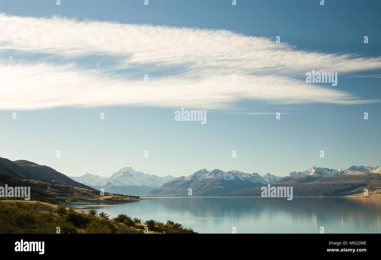 Mt Cook Aoraki in der ferne Blick auf Lake Pukaki Stockfoto